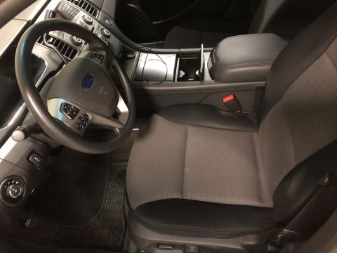 2013 Ford Taurus photo