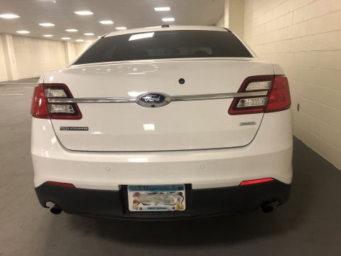 2013 Ford Taurus photo