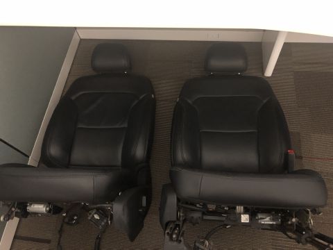 2016 Ford Explorer - the LH seat had a broken track from an accident, free set thanks to my parts dude. a track was later swapped from a seat with a blown bag.…