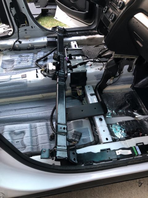 2016 Ford Explorer - This is the new bar prior to install.