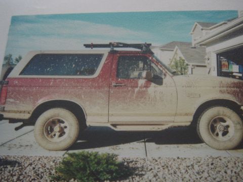 1996 Ford Bronco - Playing in the mud