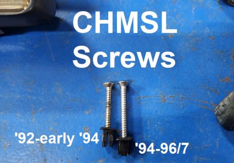 1983 Ford Bronco - CHMSL Screws IF THE IMAGE IS TOO SMALL, click it. The early screws are ~5/16"(8mm) shorter than later screws. [url=https://www.supermotors.…