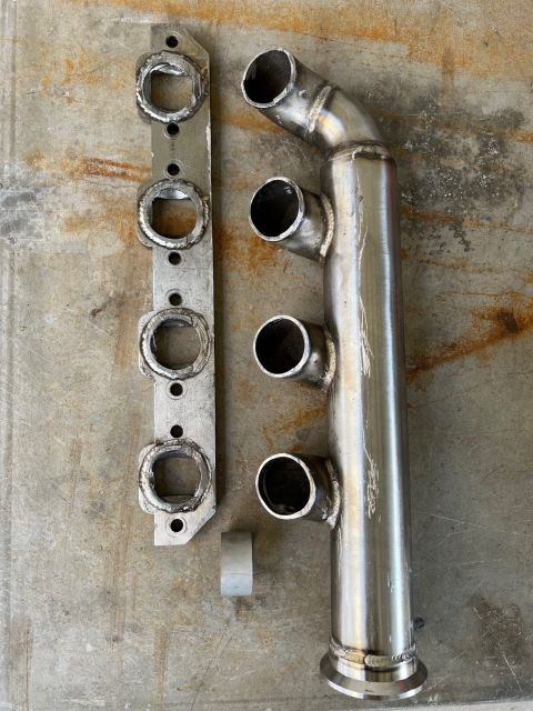 1981 Ford LTD - Slicing up the custom headers to maker them work.