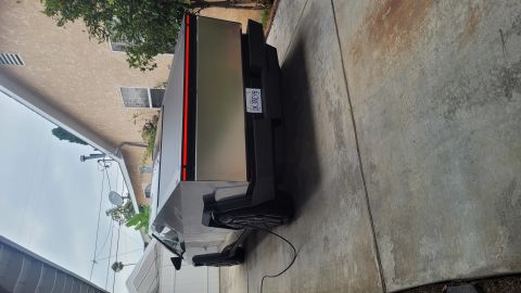 2024 Tesla Cybertruck photo