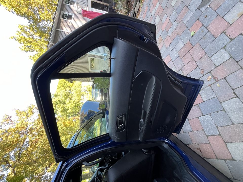 Ford Explorer rear door panel and window photo