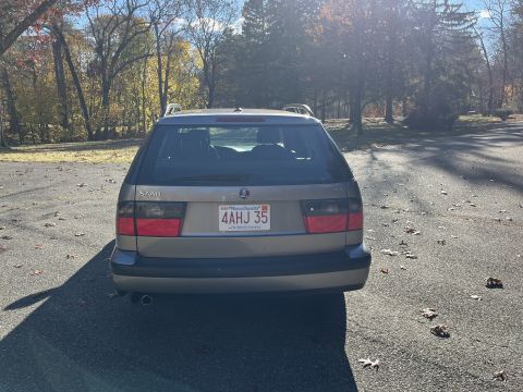 2001 Ford Crown Victoria