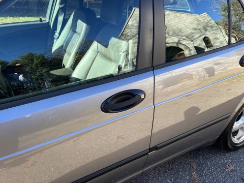 2001 Ford Crown Victoria