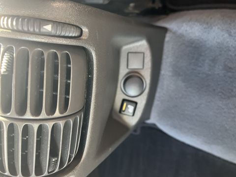 2001 Ford Crown Victoria