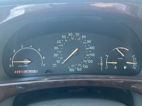 2001 Ford Crown Victoria