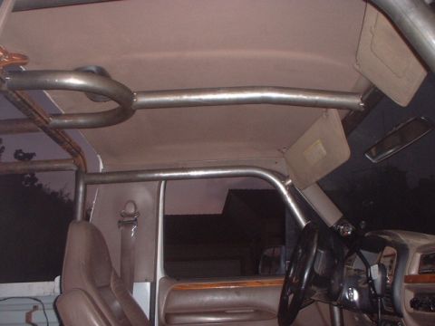1995 Ford Bronco - Worked on the spreaders. Wanted to keep the dome light so i worked in that 180* bend.