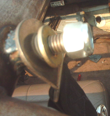 1995 Ford Bronco - 1/2" Grade 8 bolt welded to the cage for the upper seatbelt mount.