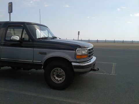 1994 Ford Bronco - 2012-04-15 001