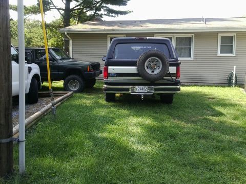 1994 Ford Bronco - 2012-09-08 001