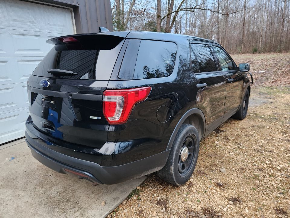 Most of the wrap was removed before the auction, except the front tow point cover, and some scraps around the door handles & taillights (now gone). But there's surprisingly little body damage. I plan to add a factory hitch receiver & roof rack.
