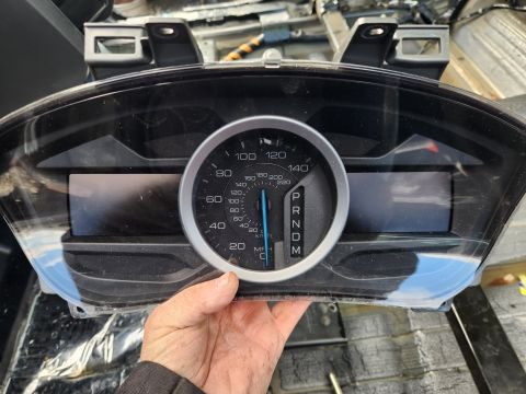 2016 Ford Explorer - '15 XLT Instrument Cluster