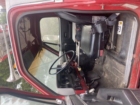 1990 GMC Sierra 3500 - Air ride seat in Fire Crew