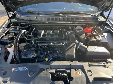2001 Ford Crown Victoria