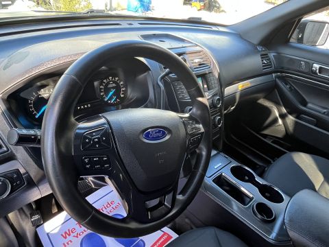 2001 Ford Crown Victoria