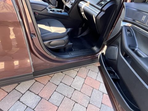 2001 Ford Crown Victoria
