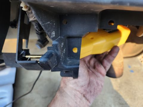 2016 Ford Explorer - While the cover was off, a break in the energy-absorber was hot-stapled.