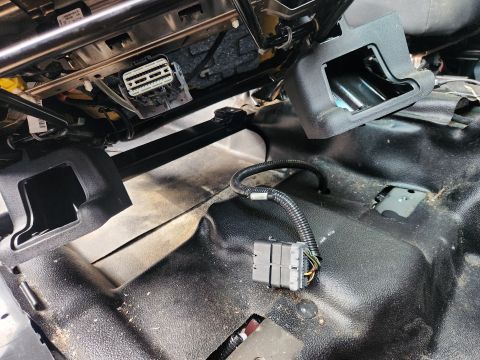 2016 Ford Explorer - After finding a '15 Explorer Limited in a local JY with good-looking cooled memory seats and carpet, the basic chairs & plastic flooring ca…