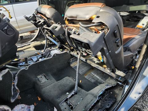 2016 Ford Explorer - To get the JY seats' rear bolts out, it's necessary to drive their horizontal motors fully forward, and their rear height motors up. The qu…