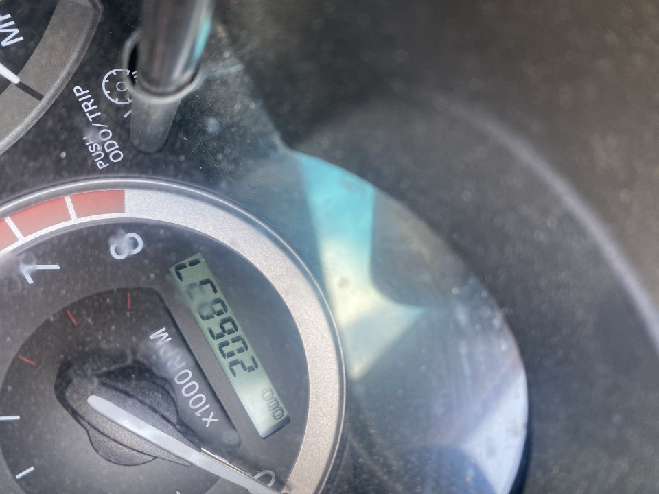 2005 Toyota Sienna “Fam Van / Pu55y Wagon”