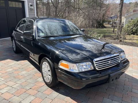 2001 Ford Crown Victoria