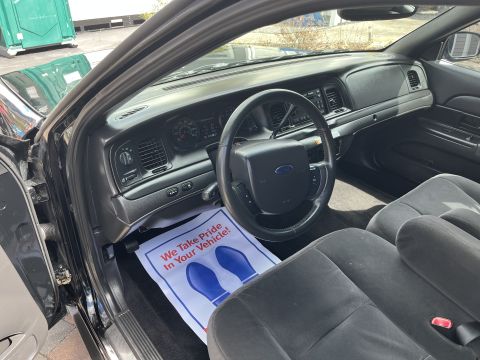 2001 Ford Crown Victoria