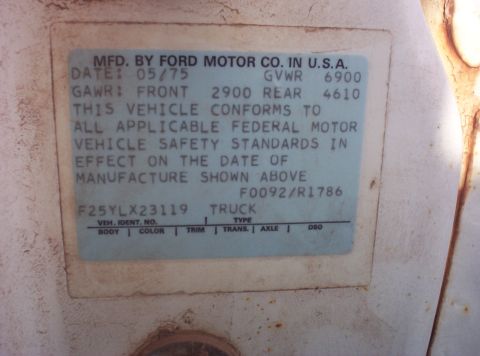 1988 Ford Bronco - This vehicle identification plate shows a manufacturing date of May 1975.