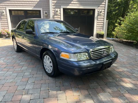 2001 Ford Crown Victoria