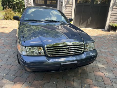 2001 Ford Crown Victoria