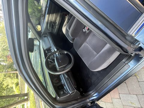 2001 Ford Crown Victoria