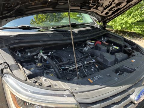 2001 Ford Crown Victoria