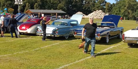 1969 Mercury Marquis - Still early in the morning before things got really filled up