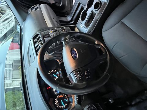 2001 Ford Crown Victoria
