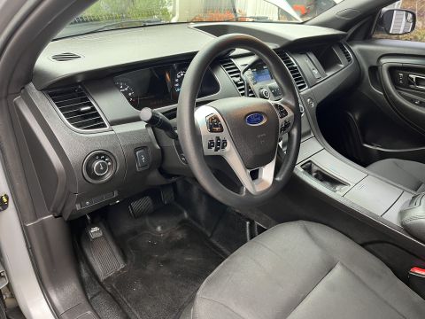 2001 Ford Crown Victoria