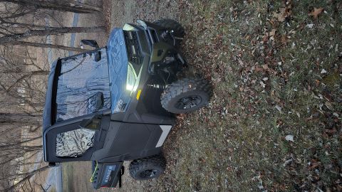 2025 Polaris RANGER - Low beams