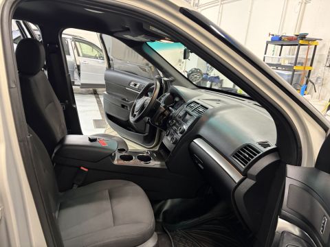 2001 Ford Crown Victoria