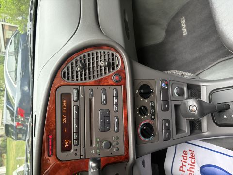 2001 Ford Crown Victoria