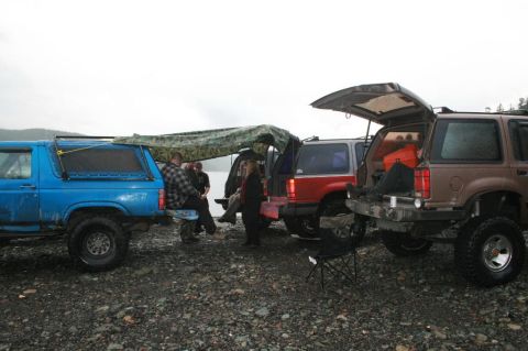 1985 Ford Bronco - Take this "on-the-fly" cover: