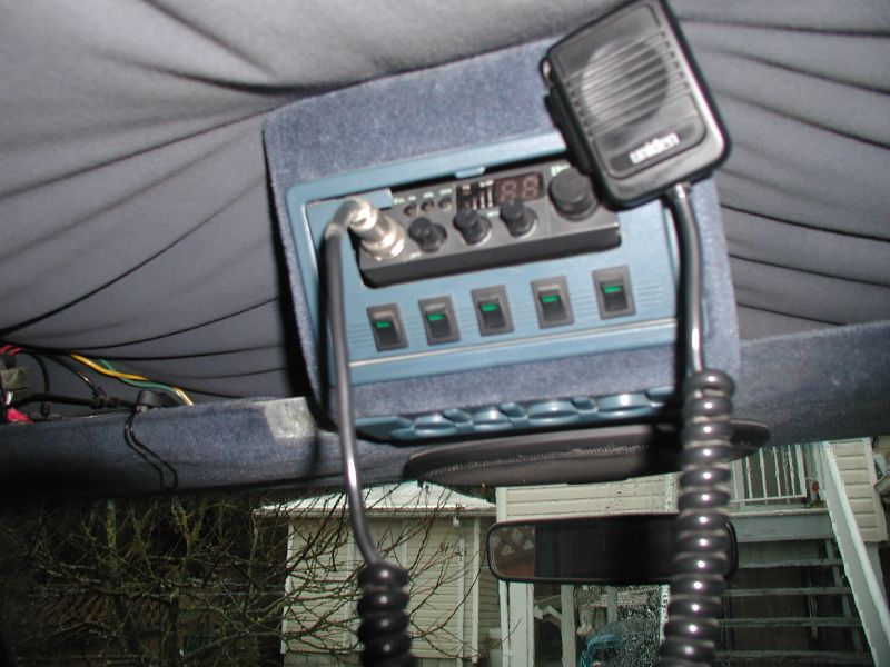 Uniden PRO-520XL.