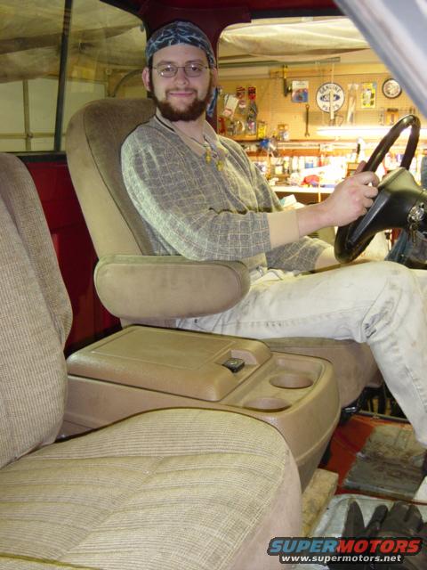 1985 Ford Bronco - Chuck: Supermotors Page / Thread on FSB - 87/91 F-150 cab swap in the making / Supermotors Page - Chassis Assembly