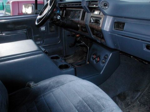 1985 Ford Bronco - October 2002