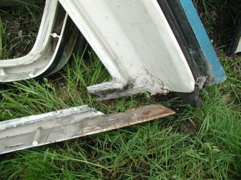 1985 Ford Bronco - The fatal separation.