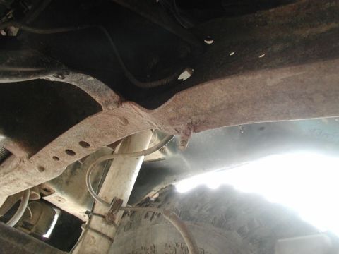 1985 Ford Bronco - Factory engine crossmember.