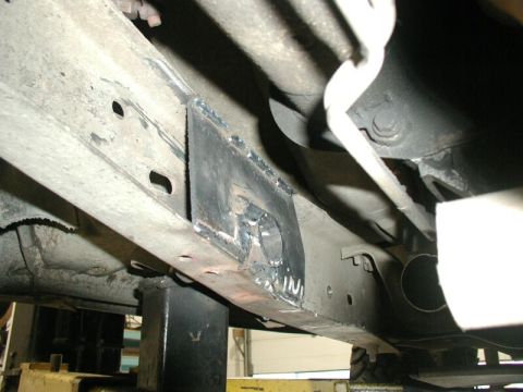 1985 Ford Bronco - And this is how the frame is "boxed".