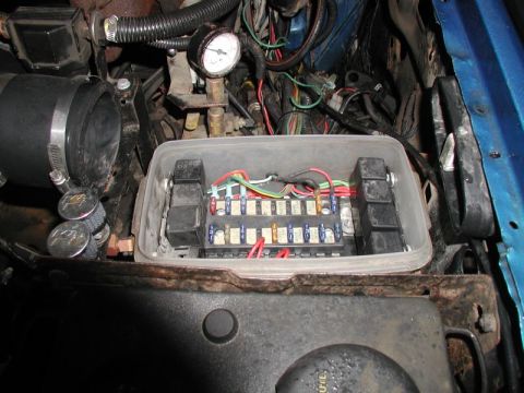1985 Ford Bronco - Fuse Block (auxillary)
