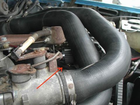 1985 Ford Bronco - Small K&N filter clamped onto the intake tube of the compressor.