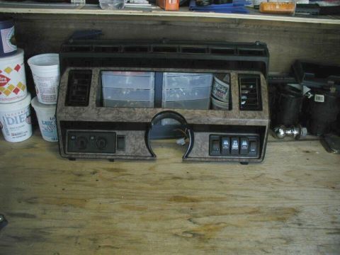 1985 Ford Bronco - All switches neat and tidy